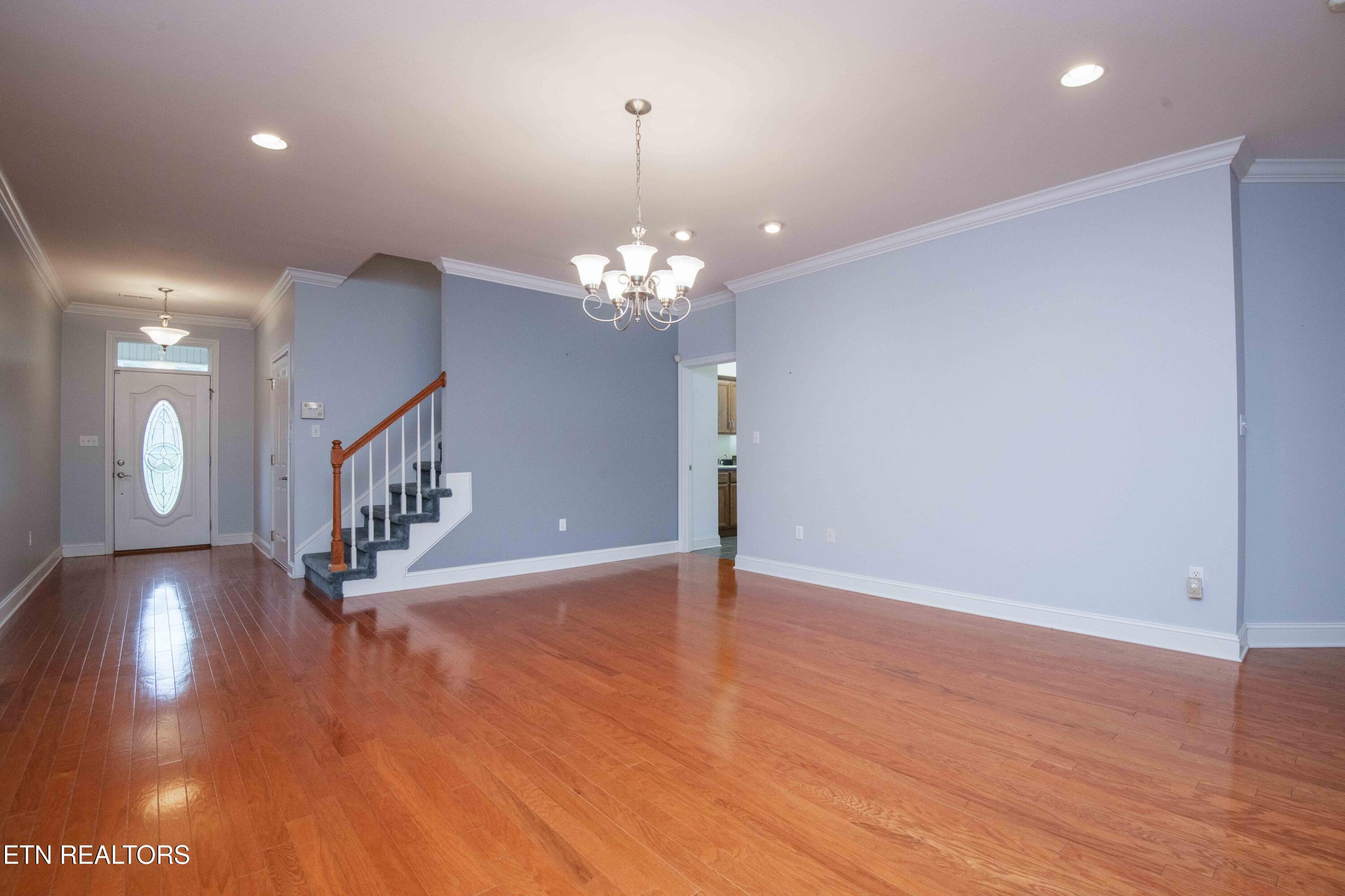 110 Waterston Way Clinton, TN 37716 - Photo 12 of 47 dining 4_1