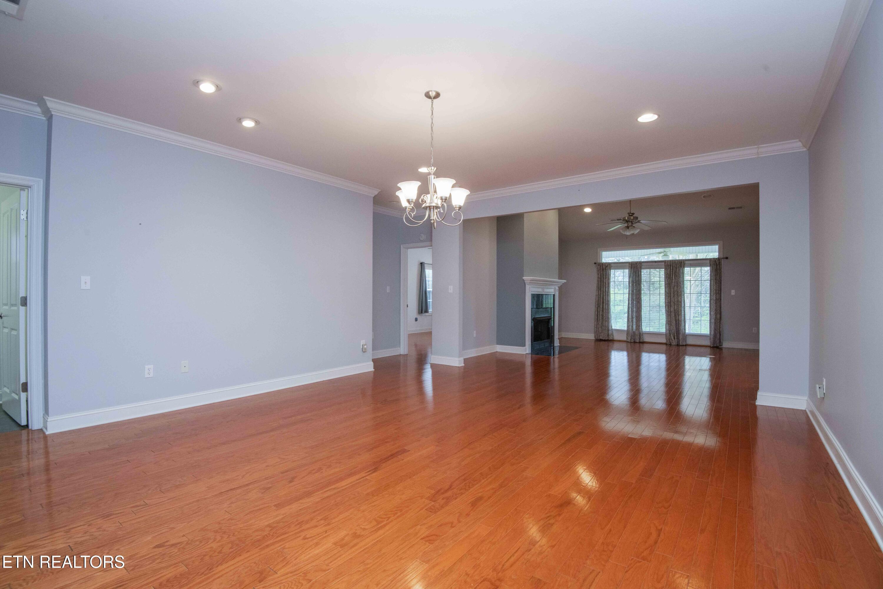 110 Waterston Way Clinton, TN 37716 - Photo 13 of 47 dining_1