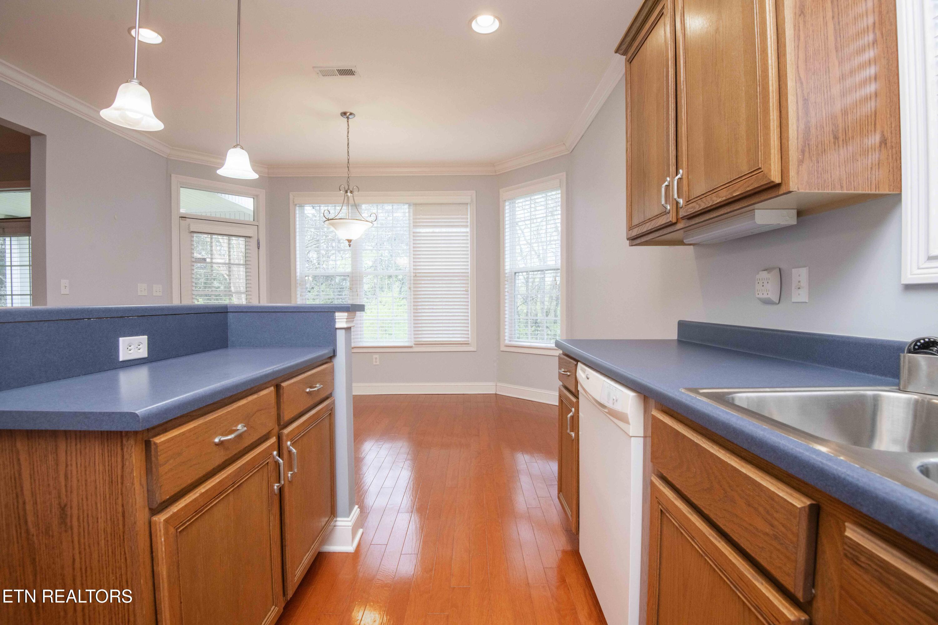 110 Waterston Way Clinton, TN 37716 - Photo 17 of 47 kitchen 4_1