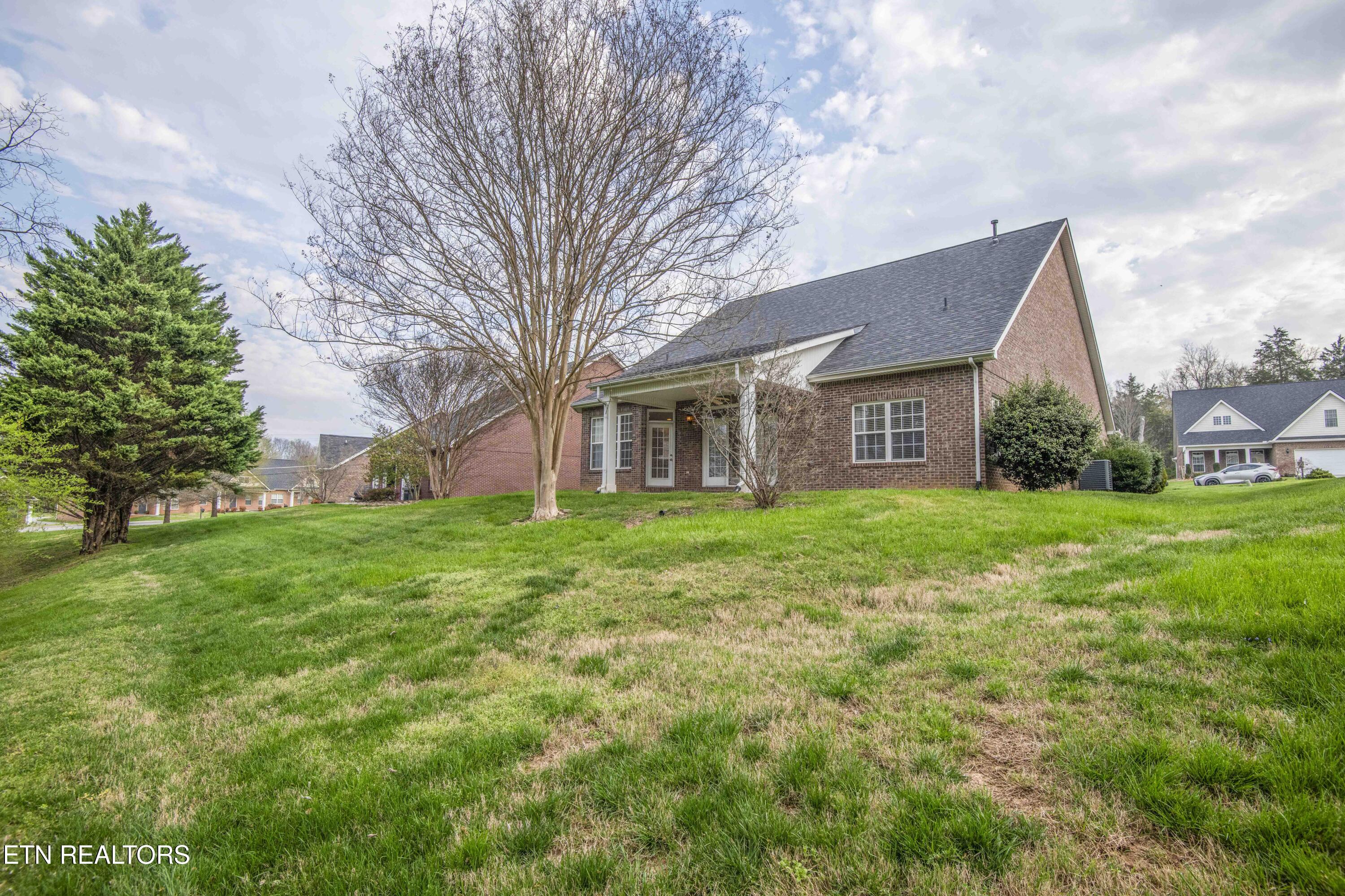 110 Waterston Way Clinton, TN 37716 - Photo 46 of 47 yard 3_1