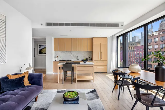$1,925,000 | 500 West 45th Street, Unit 627 | Hell's Kitchen