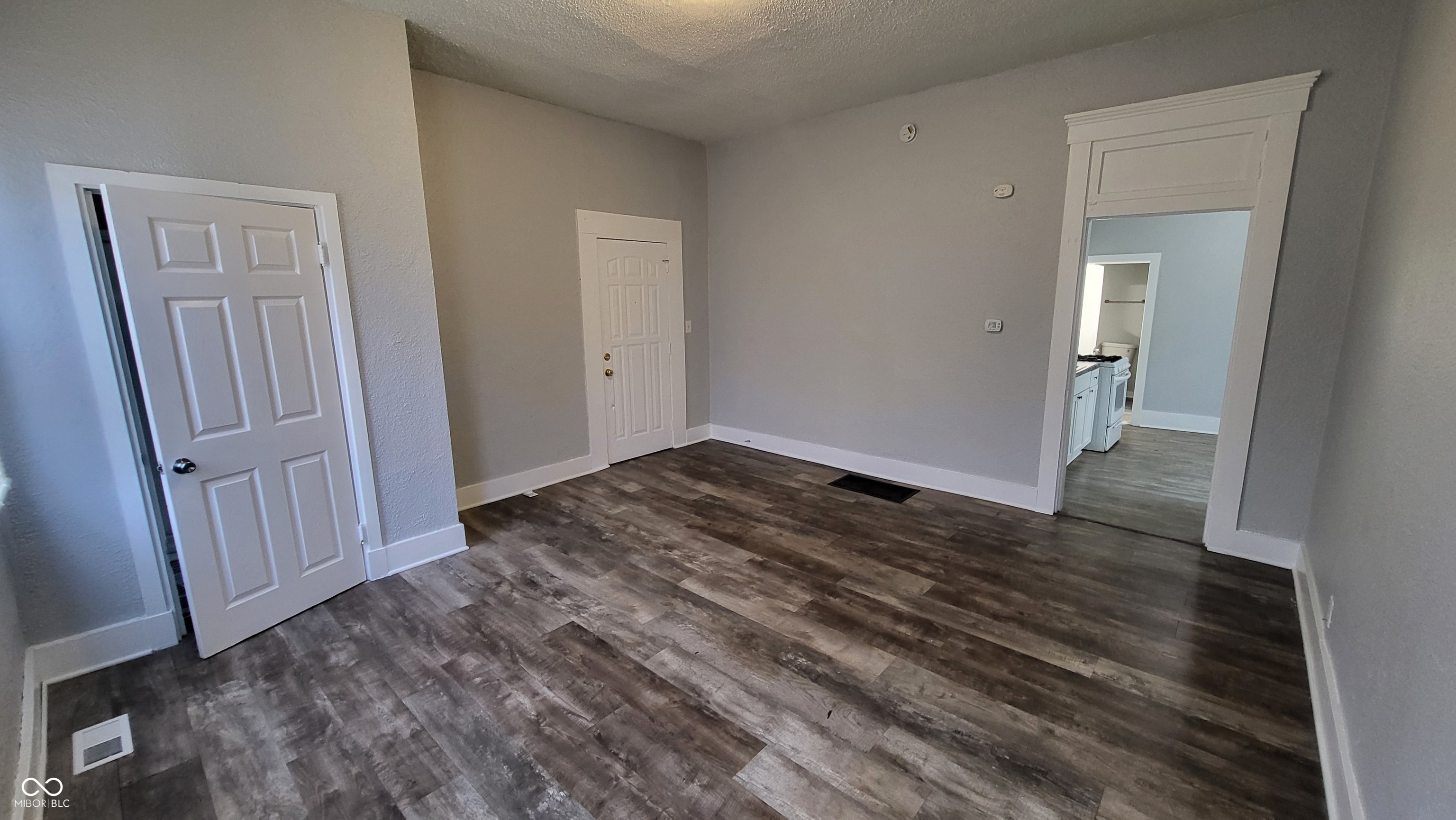 1122 Unit B N Dearborn Street Indianapolis, IN 46201 - Photo 2 of 14