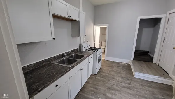 $750 | 1122 Unit B N Dearborn Street, Indianapolis, IN 46201