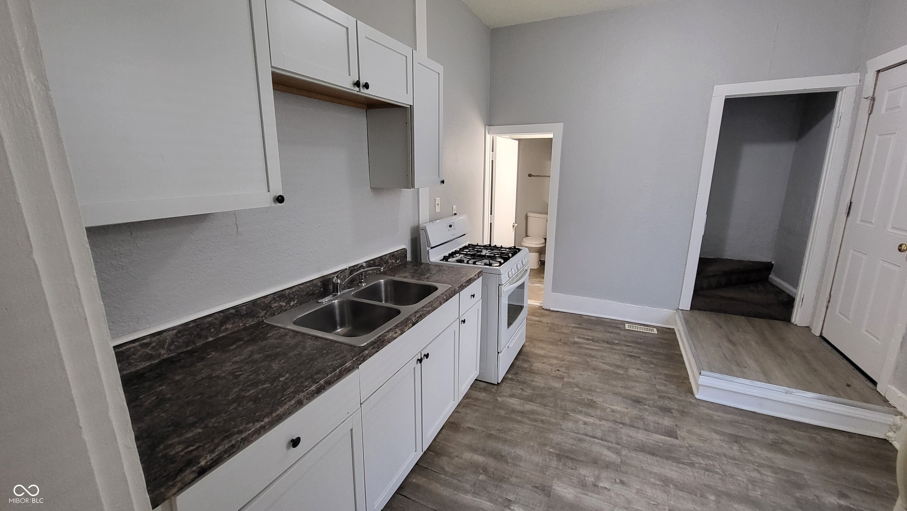 1122 Unit B N Dearborn Street Indianapolis, IN 46201 - Photo 4 of 14