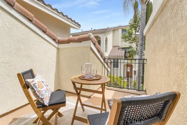 $699,000 | 2405 Crescent Oak, Irvine, CA 92618