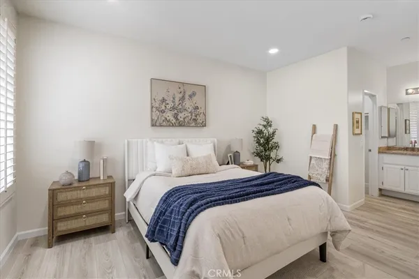 $699,000 | 2405 Crescent Oak, Irvine, CA 92618