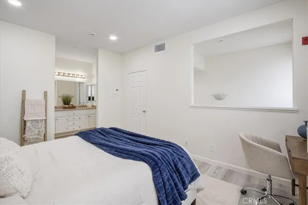 $699,000 | 2405 Crescent Oak, Irvine, CA 92618