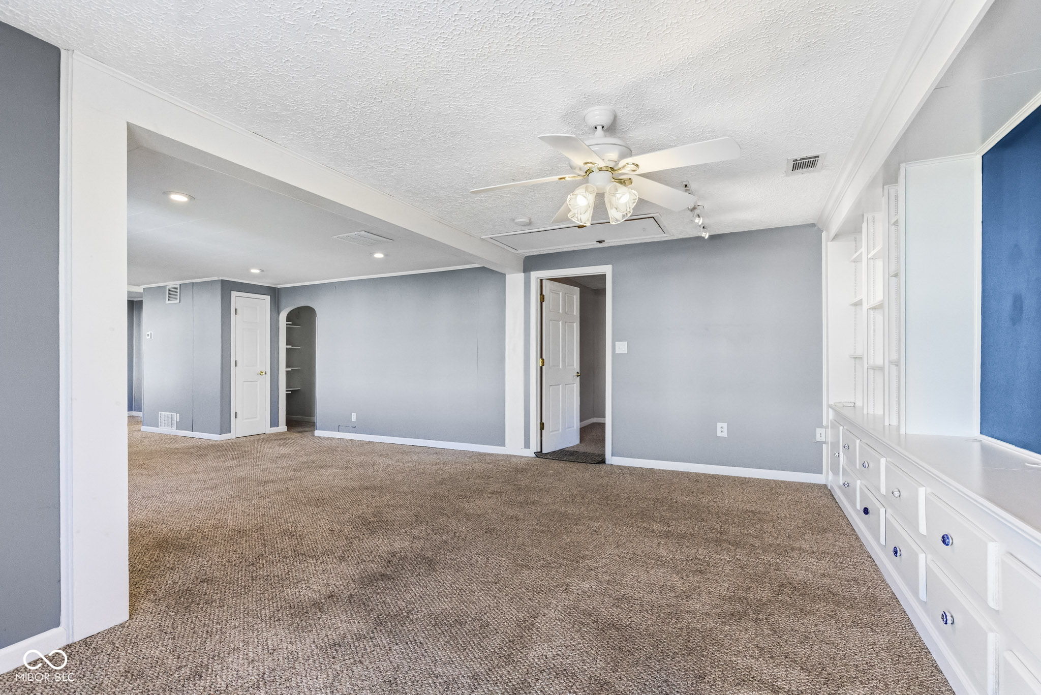 217 Tague Street Greenfield, IN 46140 - Photo 10 of 46