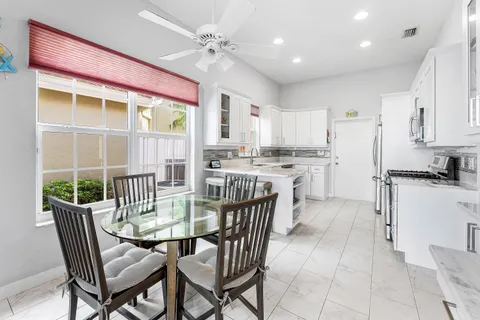 $599,900 | 8217 Quail Meadow Way, West Palm Beach, FL 33412