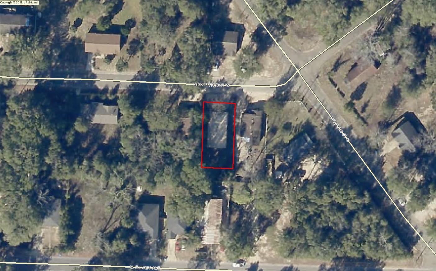 623 West Griffith Avenue Crestview, FL 32536 - Photo 2 of 11 an aerial view of a houses