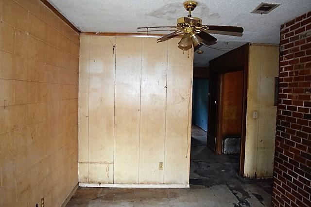 623 West Griffith Avenue Crestview, FL 32536 - Photo 6 of 11 a bathroom with a shower and a sink