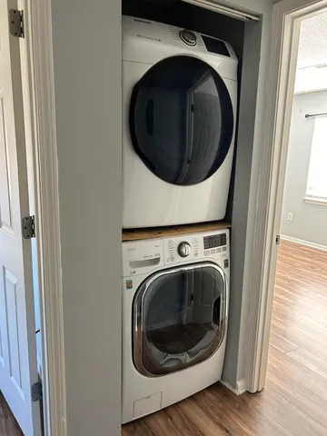 $243,000 | 415 Parkdale Drive, Unit 6D, Charleston, SC 29414