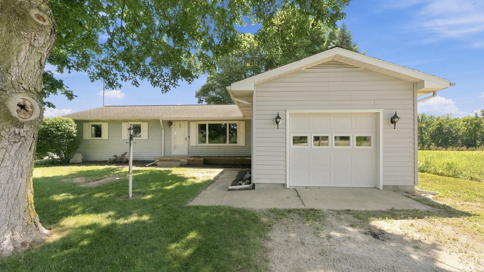 11007 North Ogden Road North Manchester, IN 46962 - Photo 1 of 47