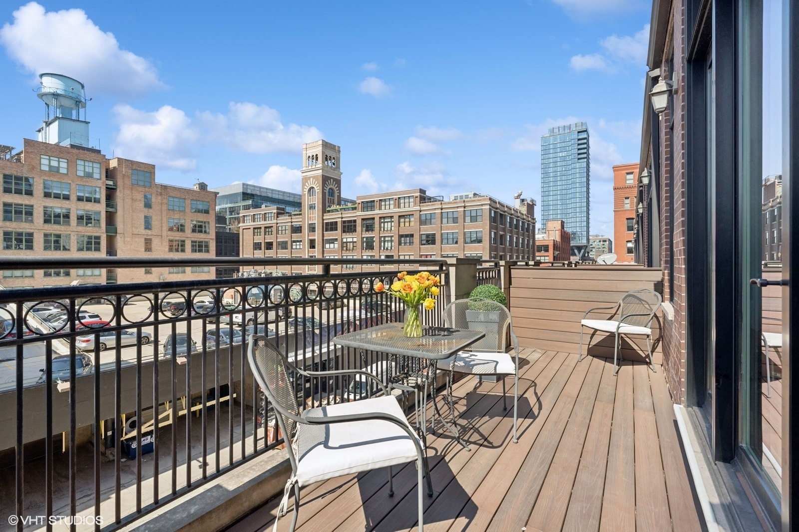 29 North Morgan Street, Unit PH Chicago, IL 60607 - Photo 5 of 23 Gallery Image 5