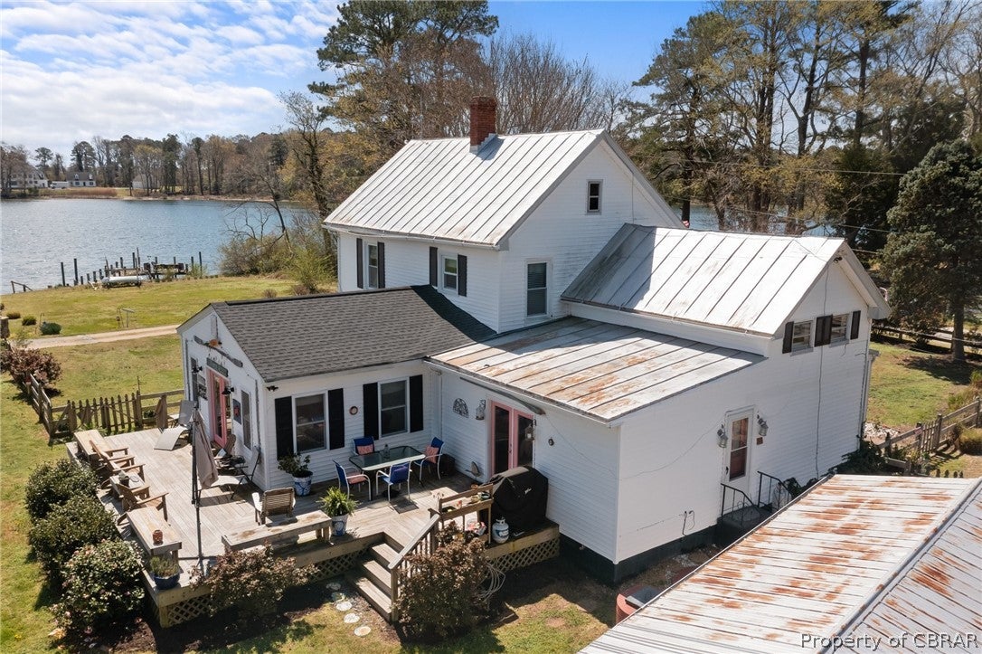 697 Buzzards Point Road Reedville, VA 22539 - Photo 11 of 47 Gallery Image 11