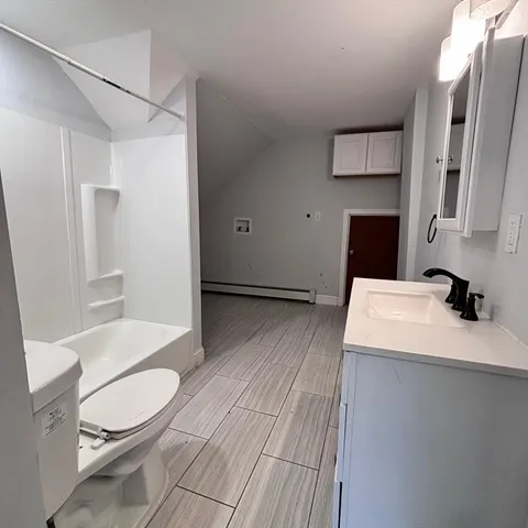 $1,800 | 100 Broad Street, Unit 3, North Attleboro, MA 02760