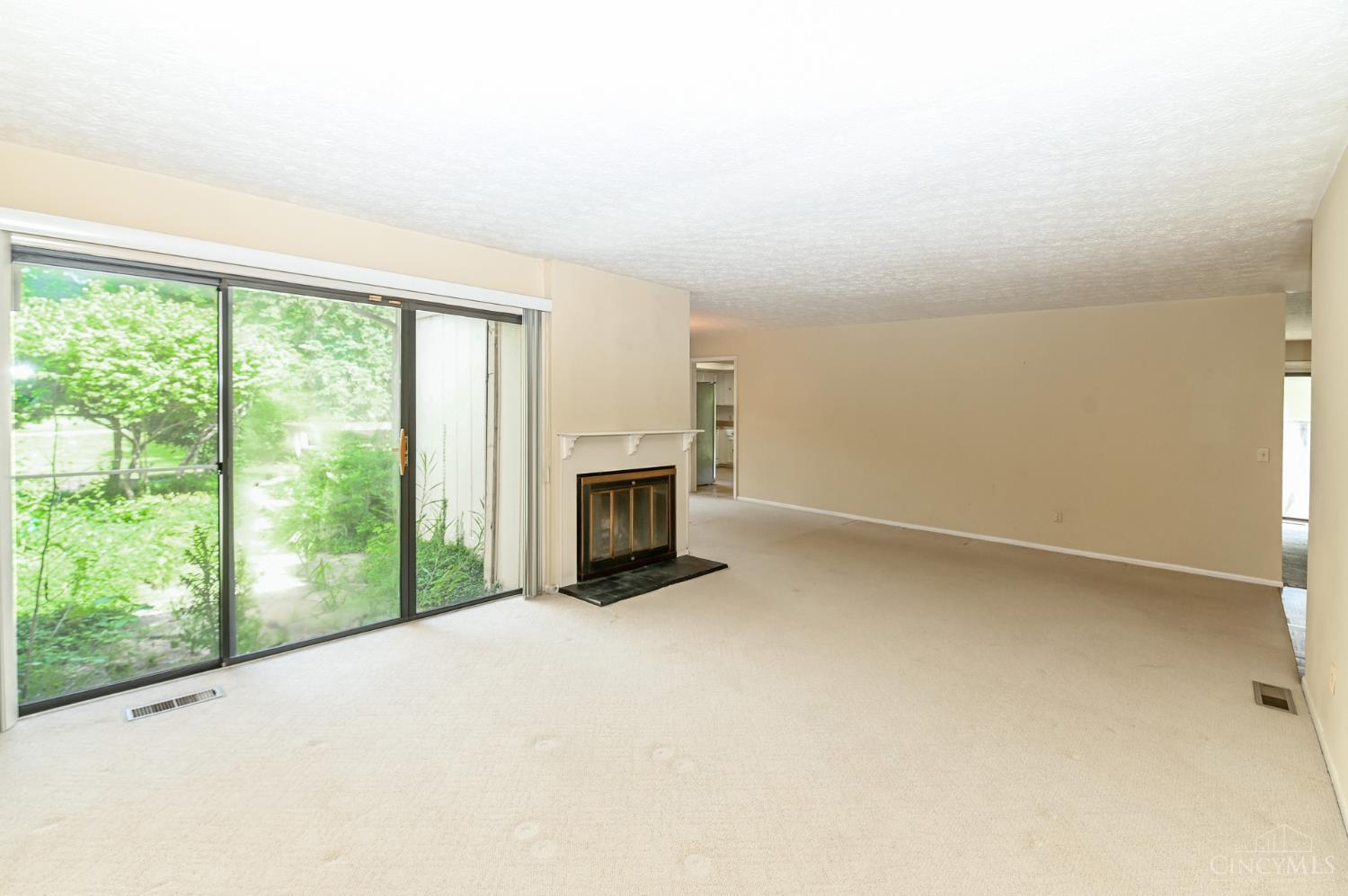 8022 Timbertree Way West Chester, OH 45069 - Photo 5 of 57