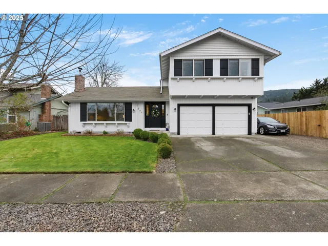 $484,900 | 353 72nd Street, Springfield, OR 97478