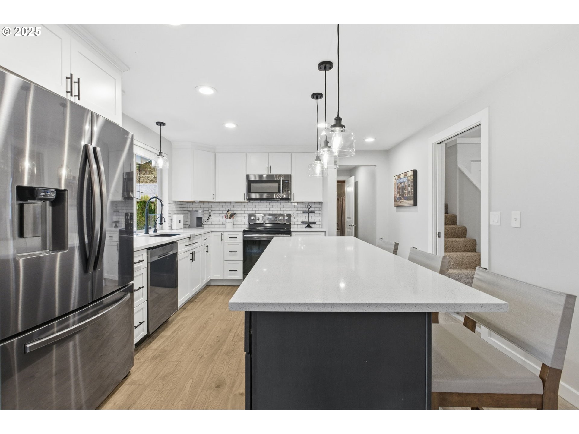 353 72nd Street Springfield, OR 97478 - Photo 12 of 44