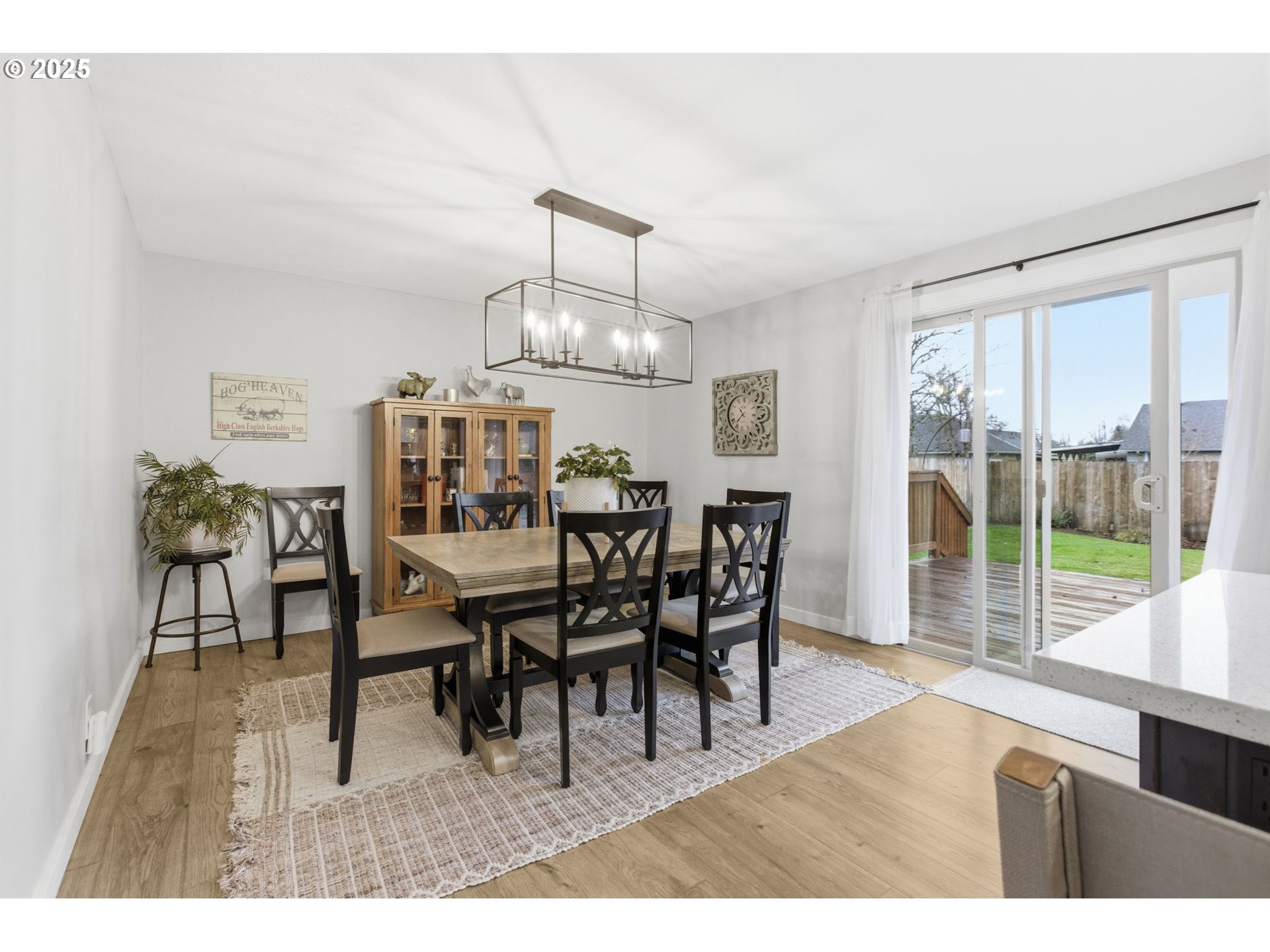 353 72nd Street Springfield, OR 97478 - Photo 16 of 44