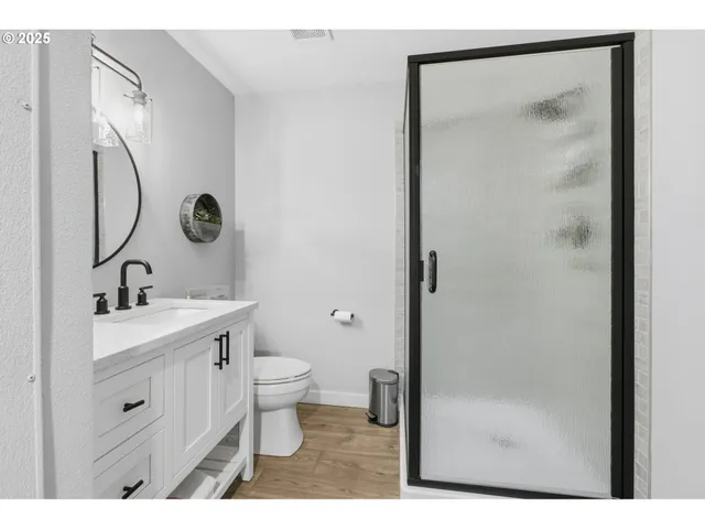 $484,900 | 353 72nd Street, Springfield, OR 97478