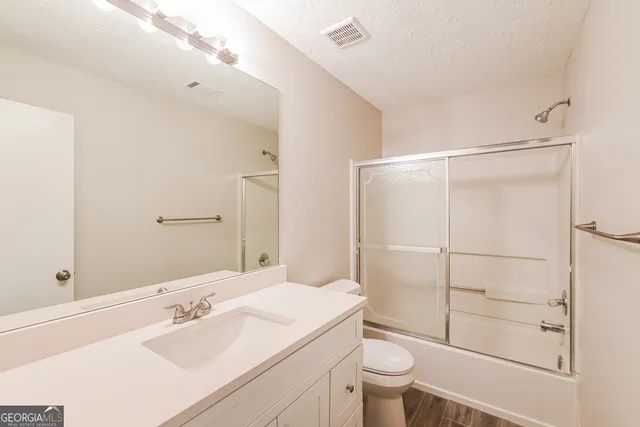 $2,295 | 5616 Hammond Drive Northwest, Norcross, GA 30071