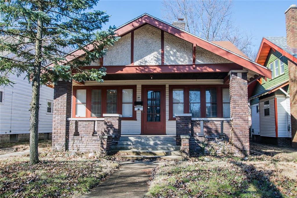 38 North Kenmore Road Indianapolis, IN 46219 - Photo 1 of 43 Gallery Image 1