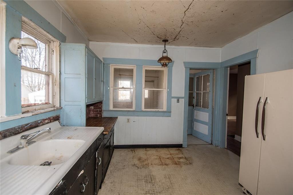38 North Kenmore Road Indianapolis, IN 46219 - Photo 18 of 43 Gallery Image 18
