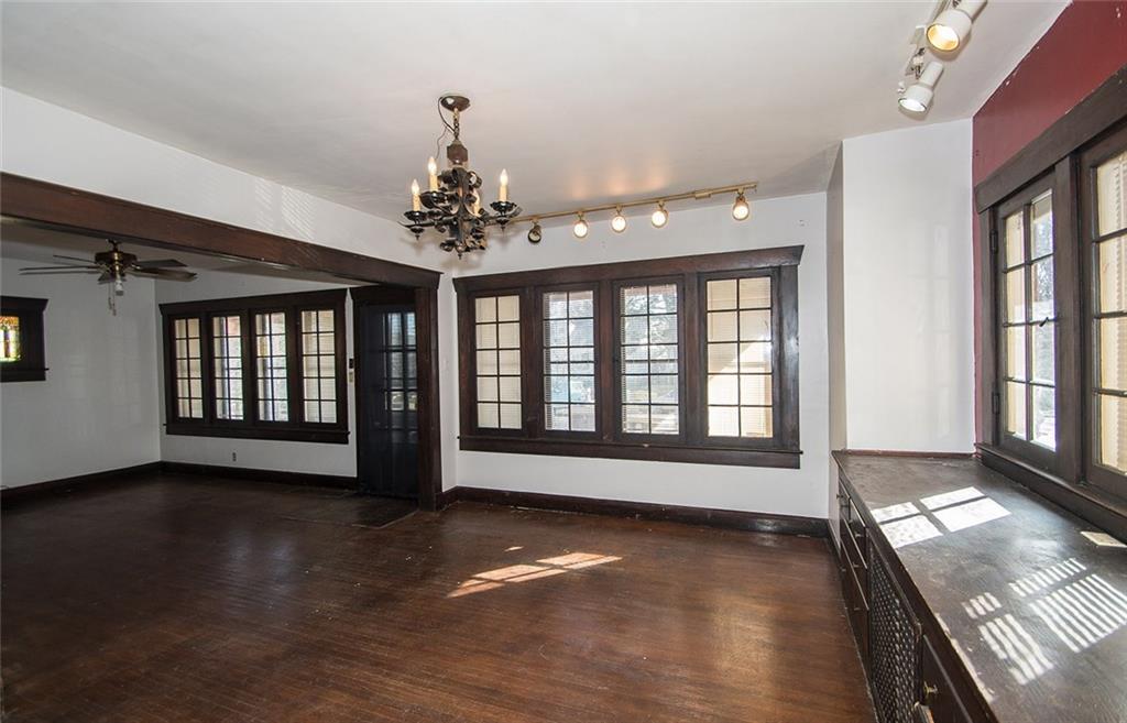 38 North Kenmore Road Indianapolis, IN 46219 - Photo 10 of 43 Gallery Image 10