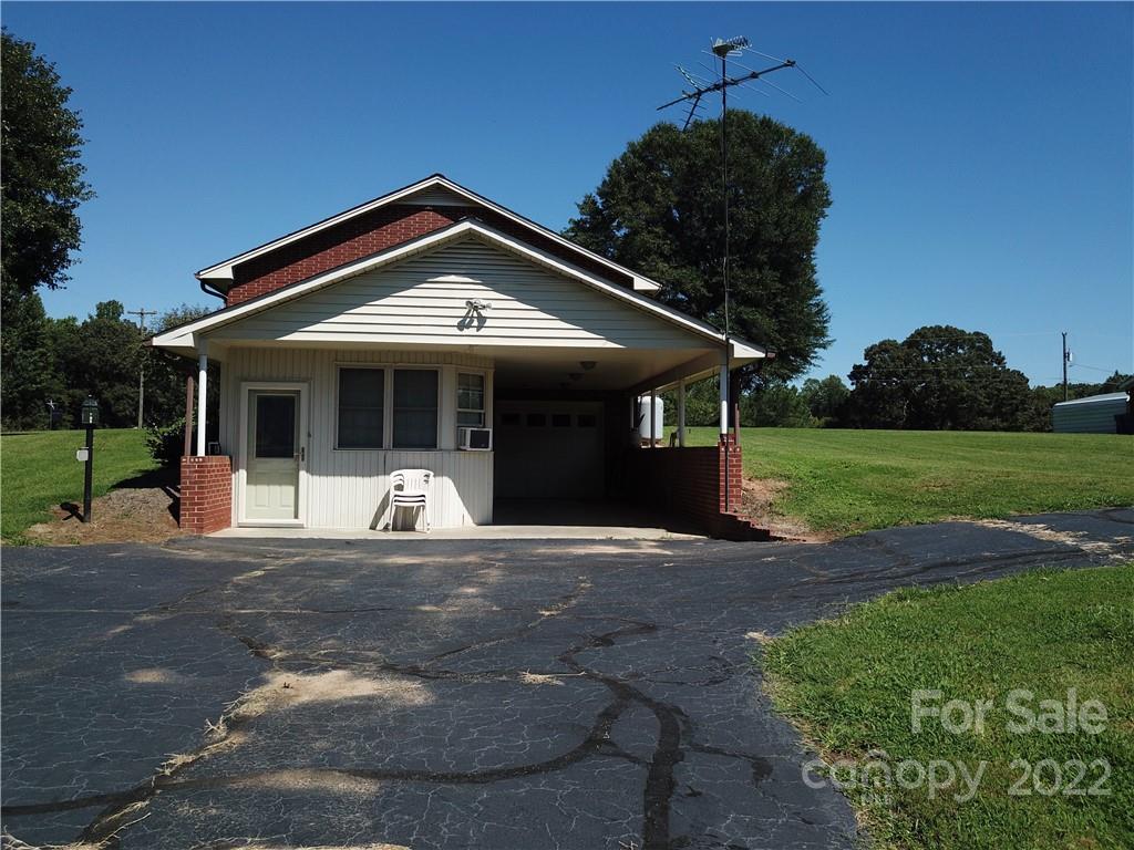 315 Pine Ridge Road Mocksville, NC 27028 - Photo 4 of 15 Gallery Image 4