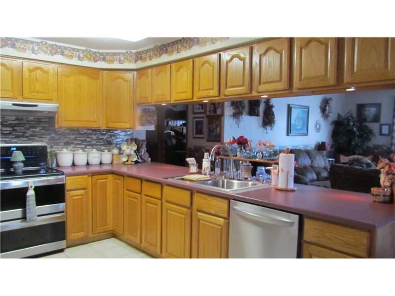 9 Ouellette Road Caribou, ME 04736 - Photo 3 of 9 Kitchen.