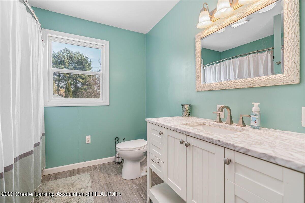 8251 South Dewitt Road Dewitt, MI 48820 - Photo 33 of 60 46-Media Jett-60
