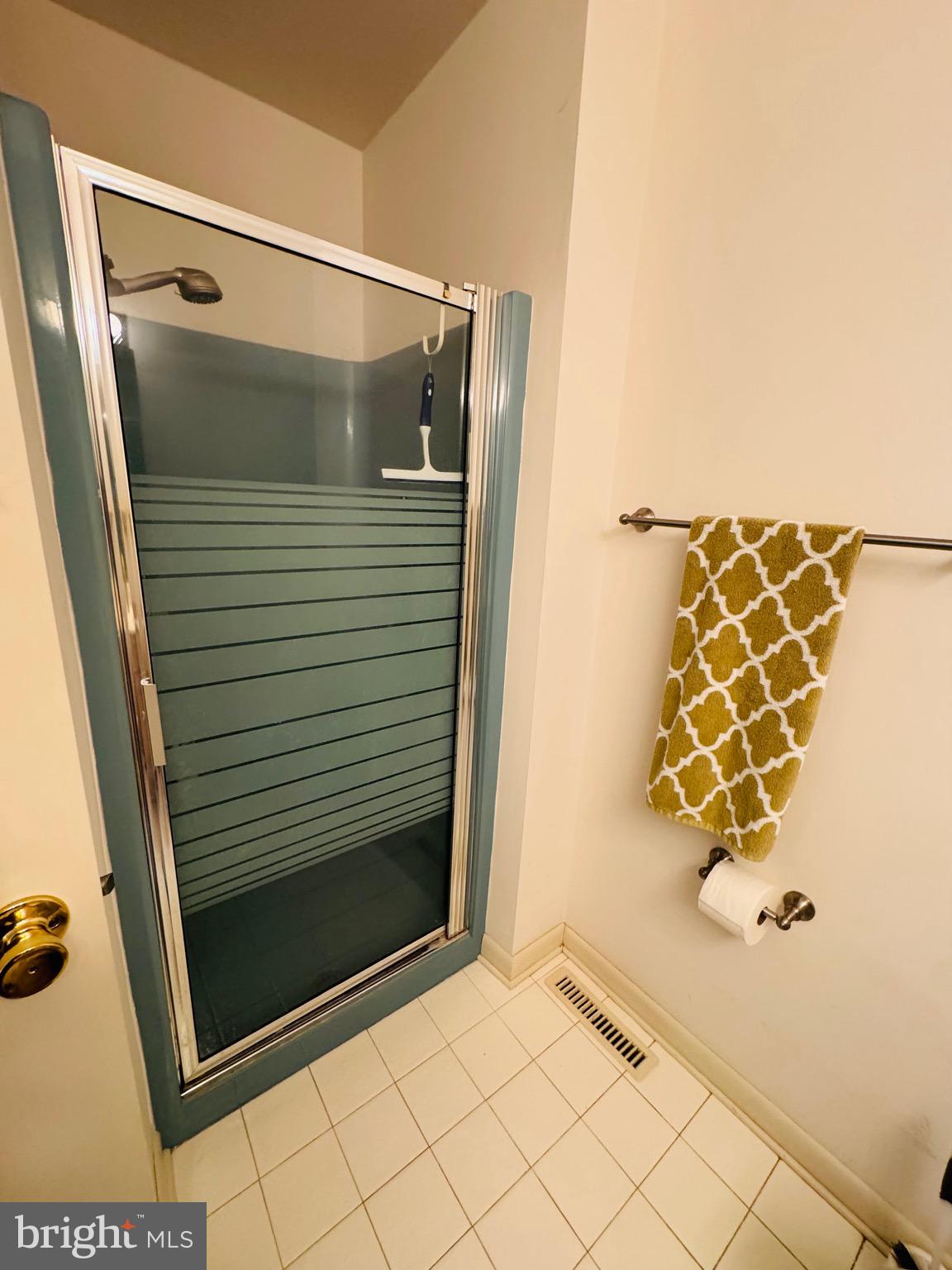 8906 Rusty Anchor Road, Unit 8 Ocean City, MD 21842 - Photo 16 of 25 Gallery Image 16