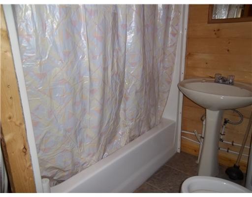 32 Bald Mountain Road Rangeley, ME 04964 - Photo 10 of 15 Bathroom.