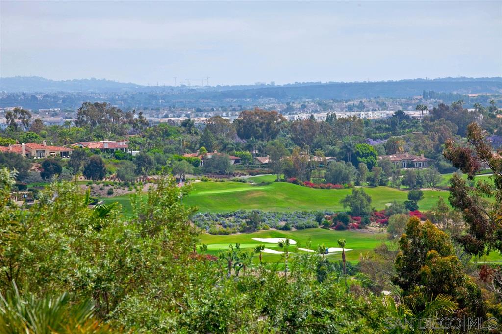 17279 Circa Oriente Rancho Santa Fe, CA 92067 - Photo 17 of 25