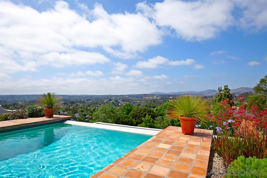 17279 Circa Oriente Rancho Santa Fe, CA 92067 - Photo 20 of 25