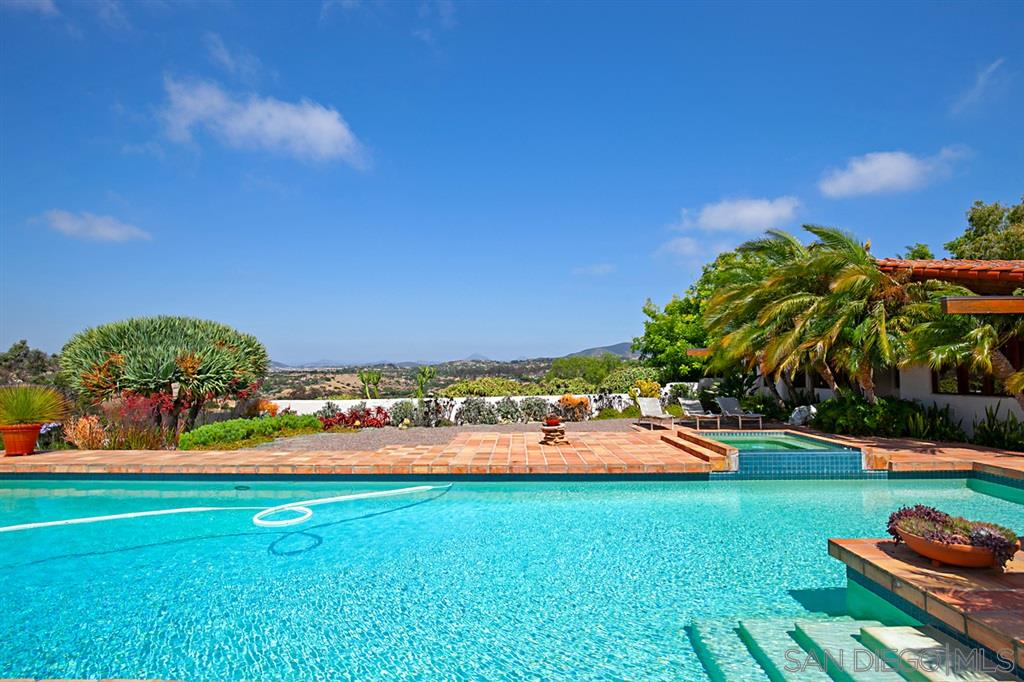 17279 Circa Oriente Rancho Santa Fe, CA 92067 - Photo 23 of 25