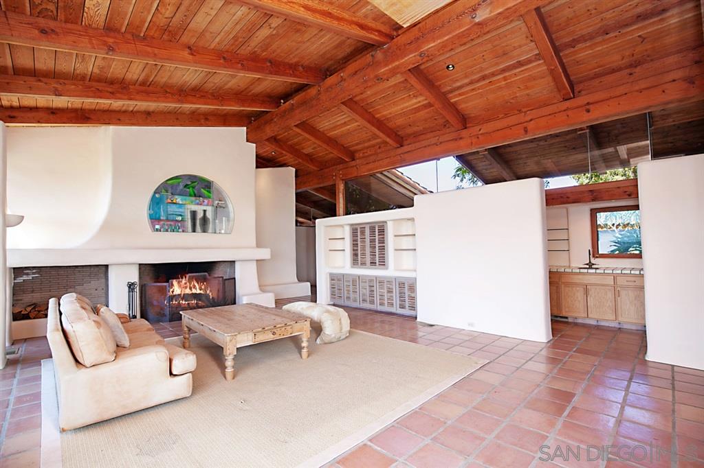 17279 Circa Oriente Rancho Santa Fe, CA 92067 - Photo 7 of 25