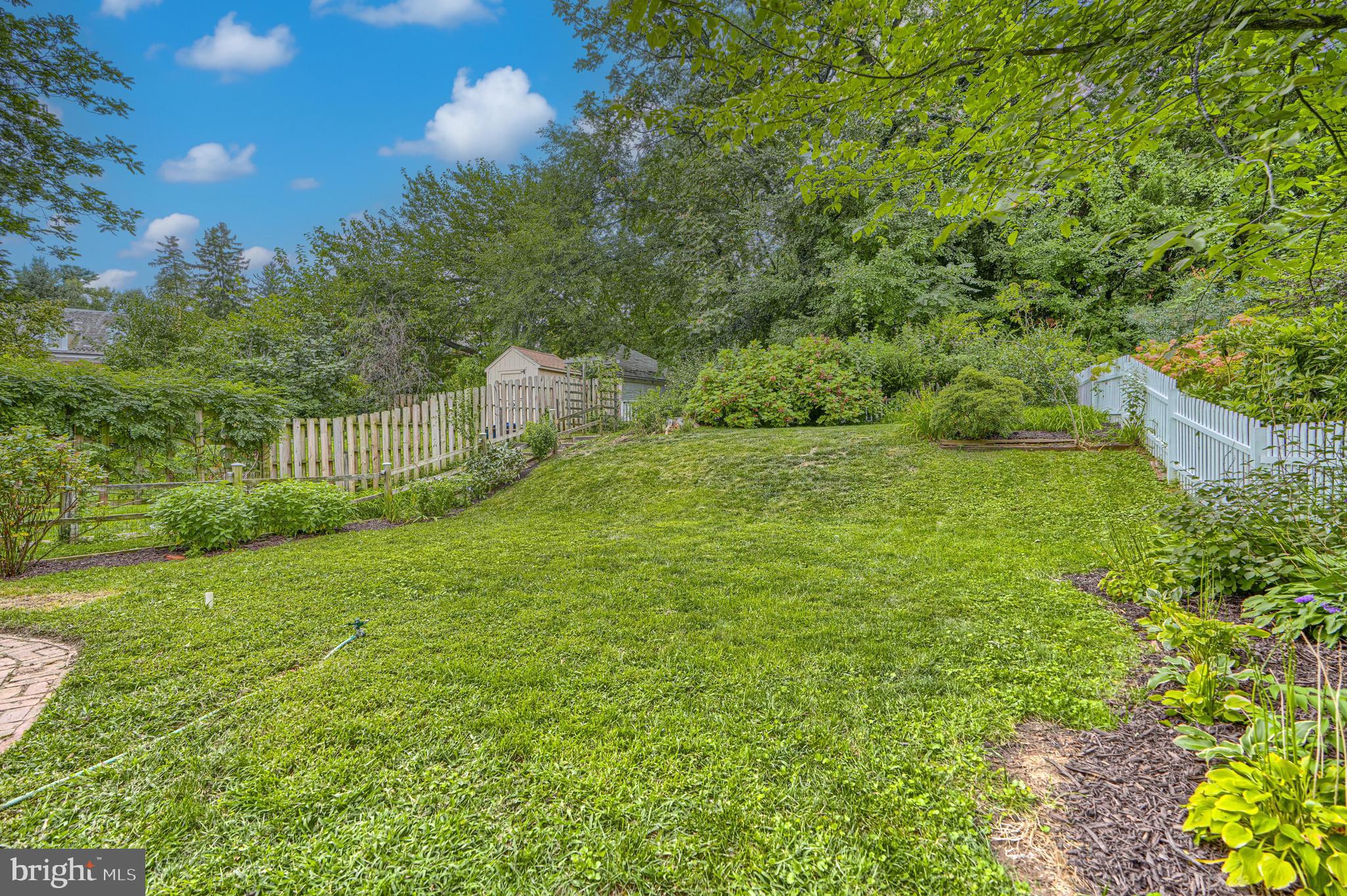 4206 Wickford Road Baltimore, MD 21210 - Photo 52 of 70 Large backyard garden fenced