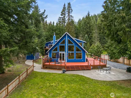 $949,950 | 12914 532nd Street East, Eatonville, WA 98328