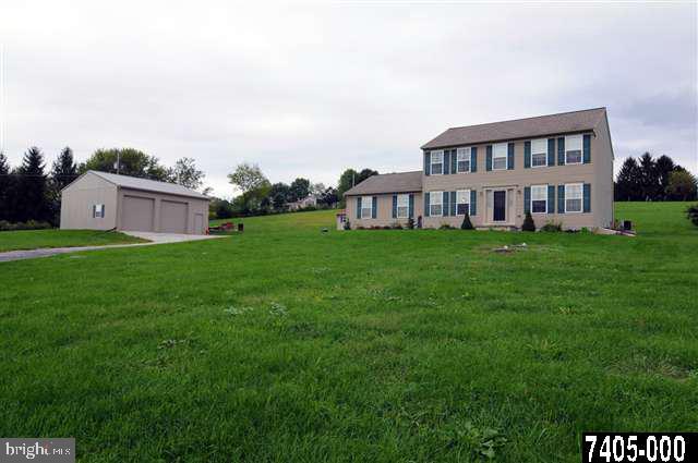 6832 Simpson Road Glen Rock, PA 17327 - Photo 1 of 21 Gallery Image 1