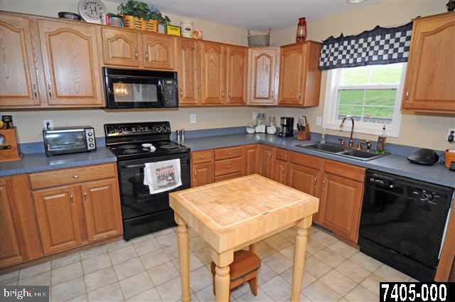 6832 Simpson Road Glen Rock, PA 17327 - Photo 16 of 21 Gallery Image 16