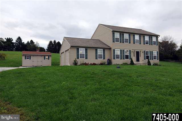6832 Simpson Road Glen Rock, PA 17327 - Photo 2 of 21 Gallery Image 2