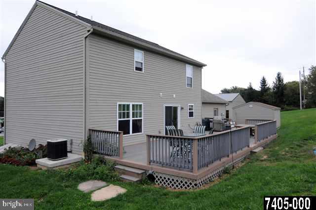 6832 Simpson Road Glen Rock, PA 17327 - Photo 9 of 21 Gallery Image 9