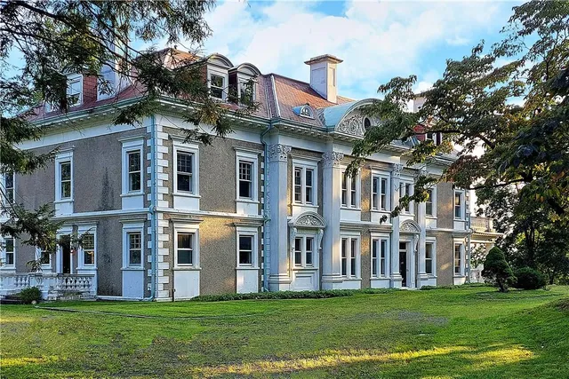 $1,775,000 | 118 Tower Hill Road West, Tuxedo Park, NY 10987