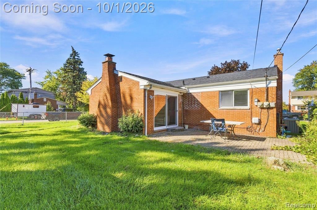 40518 Pickett Ridge Road Sterling Heights, MI 48313 - Photo 26 of 30 Gallery Image 26