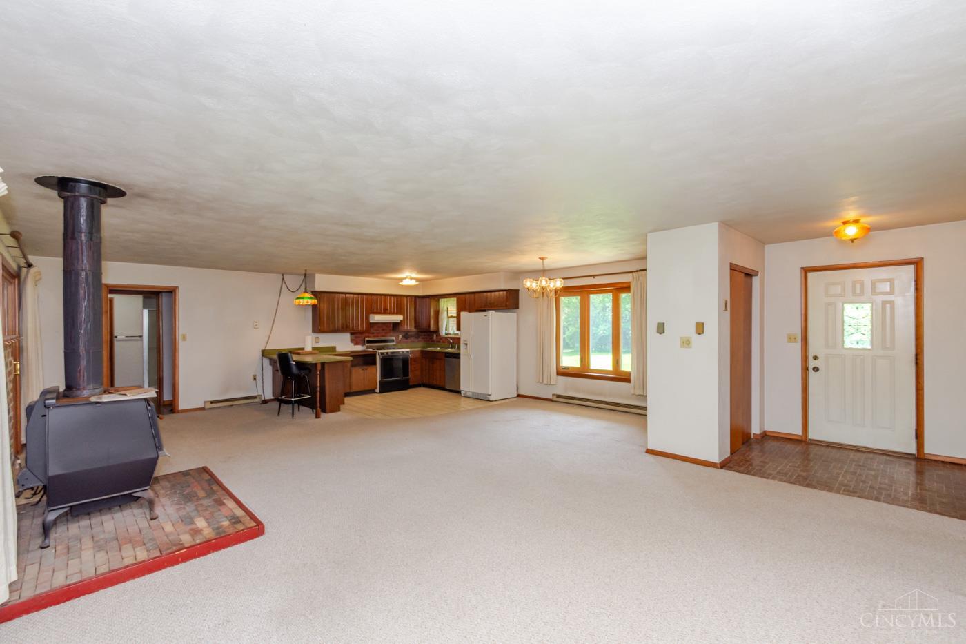 5582 Ozias Road Eaton, OH 45320 - Photo 4 of 30