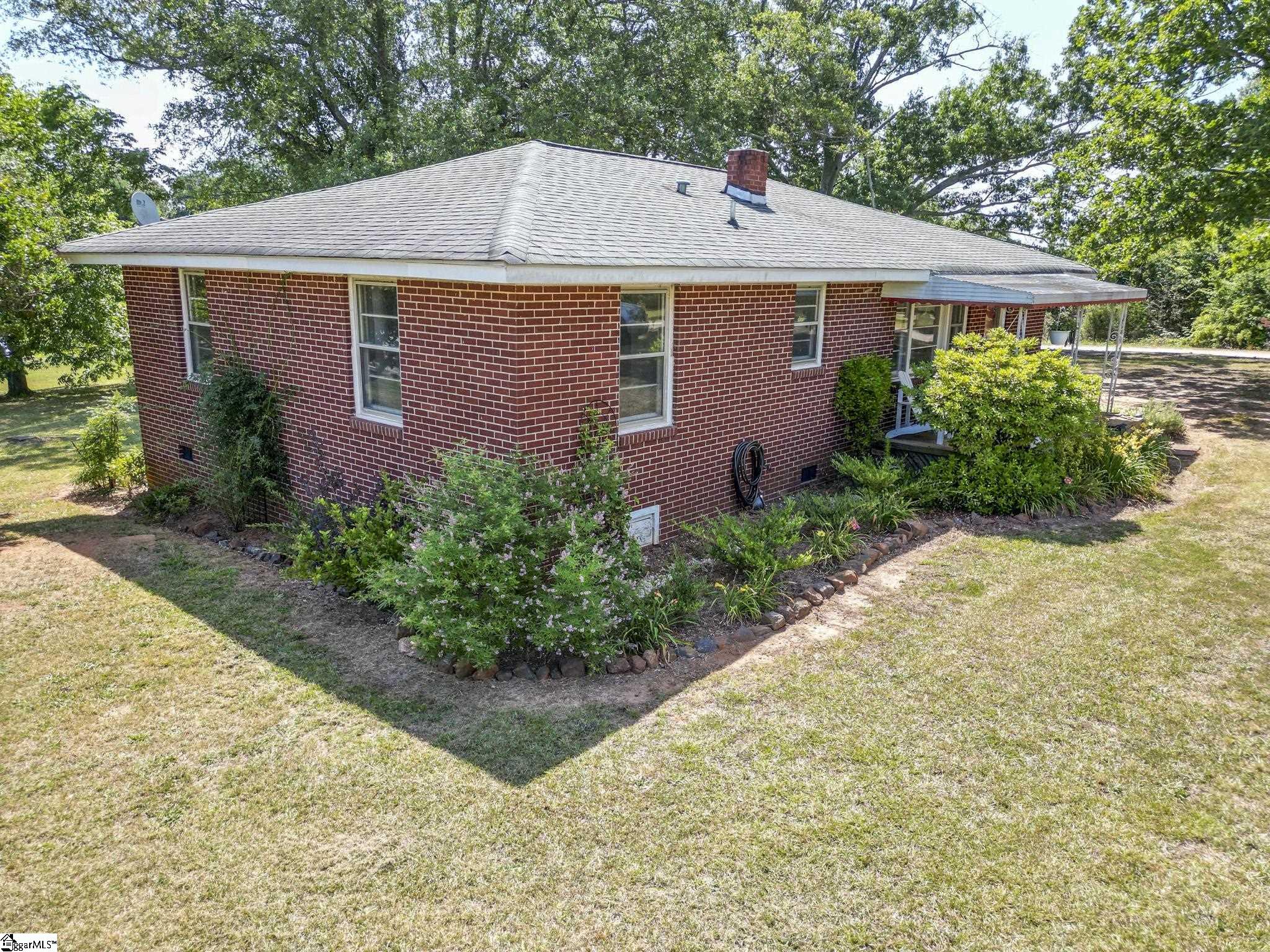 822 Boiter Road Williamston, SC 29697 - Photo 2 of 31