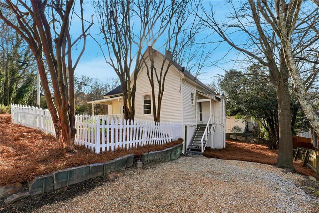 1966 Butler Way Northwest Atlanta, GA 30318 - Photo 19 of 20