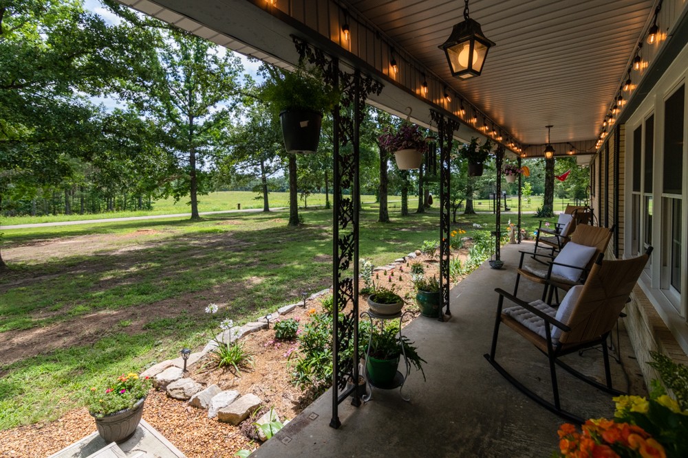 7636 Liberty Road Scotts Hill, TN 38374 - Photo 1 of 78
